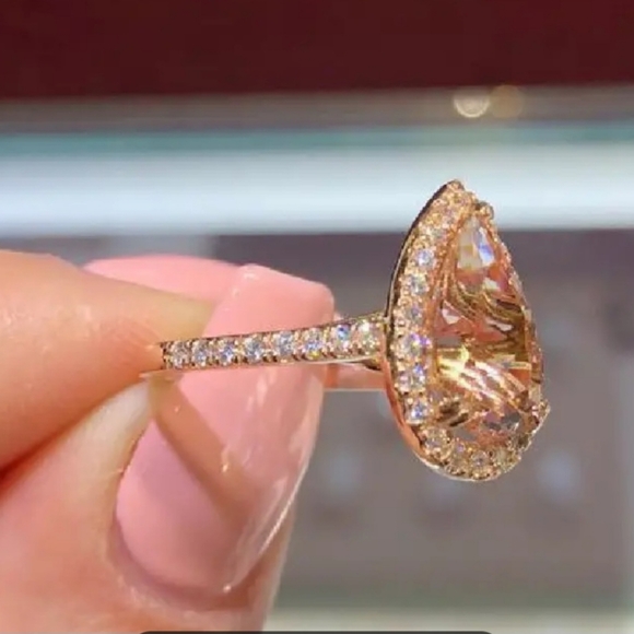 Rose Gold Morganite Ring SIZE 7 - Picture 2 of 4